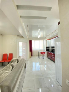 Cozy Two Bedroom Large Apartment